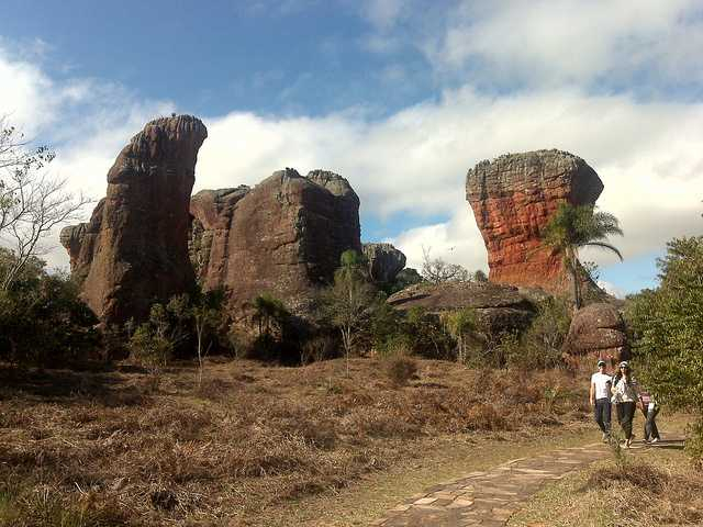 Desde Curitiba: tour en grupo de día completo por el parque estatal Vila Velha