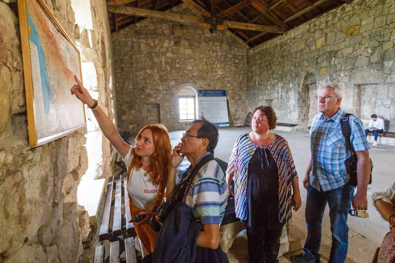 Visita a los monasterios de Bagrati, Gelati y Motsameta