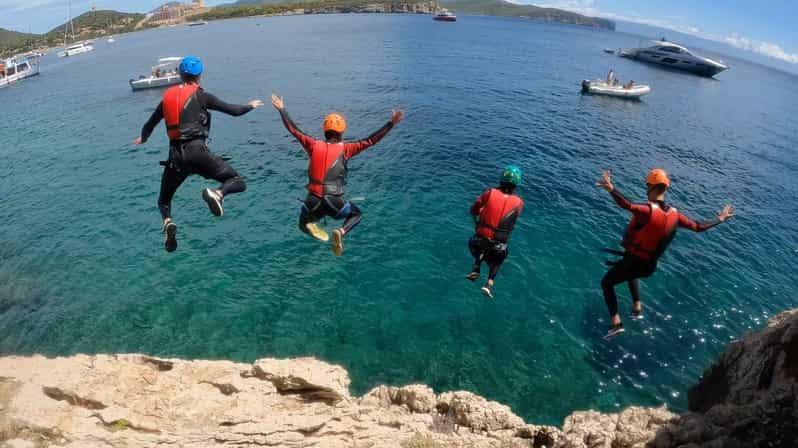 Alghero: Coasteering en Cala Dragunara en el Parque de Porto Conte