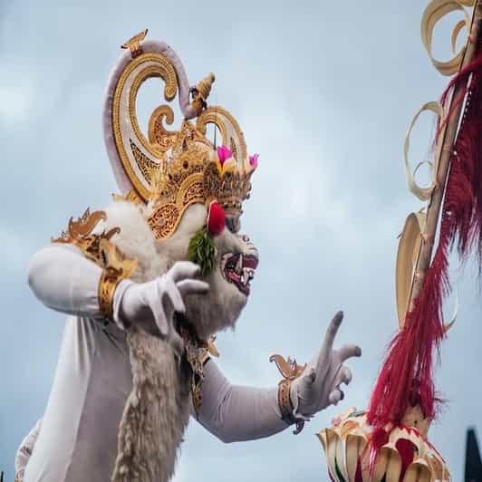 Bali : Templo de Uluwatu y Danza del Fuego Kecak Tour privado