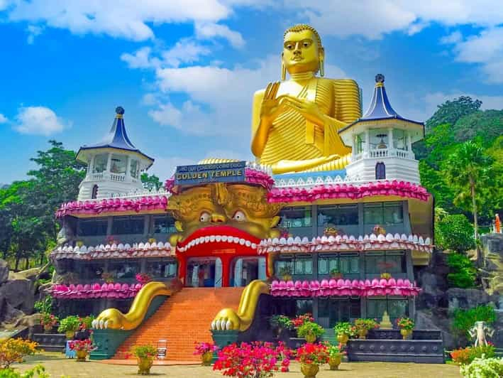 Desde Sigiriya : Traslado privado a Kandy y visita a Dambulla