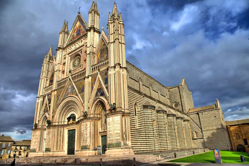 Desde Puerto Místico Orvieto y la Ciudad Moribunda Civita Bagnoregio tour