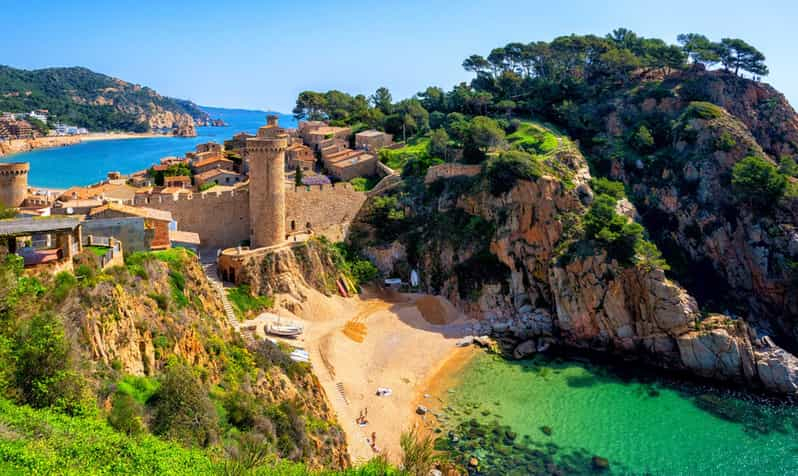 Excursión de un día a Tossa de Mar y Cala Sa Conca - 12 de agosto