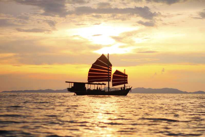 Krabi: Crucero de 7 horas al atardecer con snorkel y comida