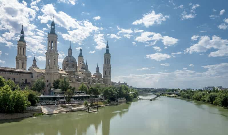 Zaragoza: tour privado con guía local