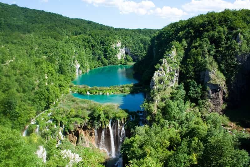 Desde Zagreb: tour al Parque Nacional de los lagos de Plitvice con entradas