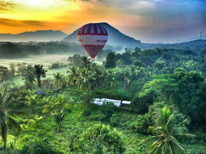 Sigiriya: Viaje en globo aerostático