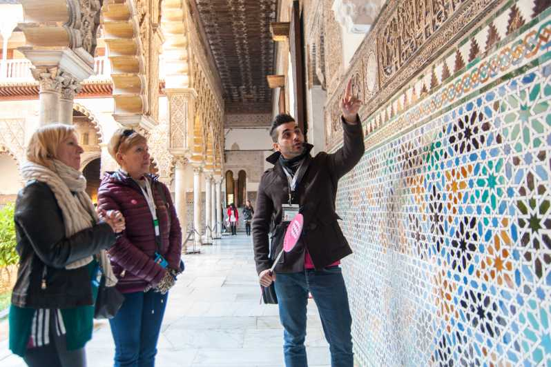 Sevilla: Ticket de entrada al Alcázar y a la Catedral y visita guiada