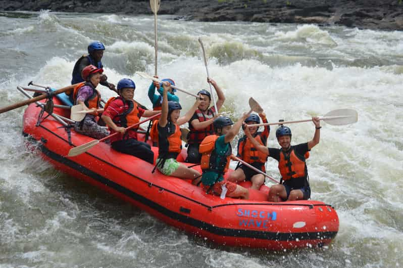 Cataratas Victoria: descenso de aguas bravas del río Zambeze