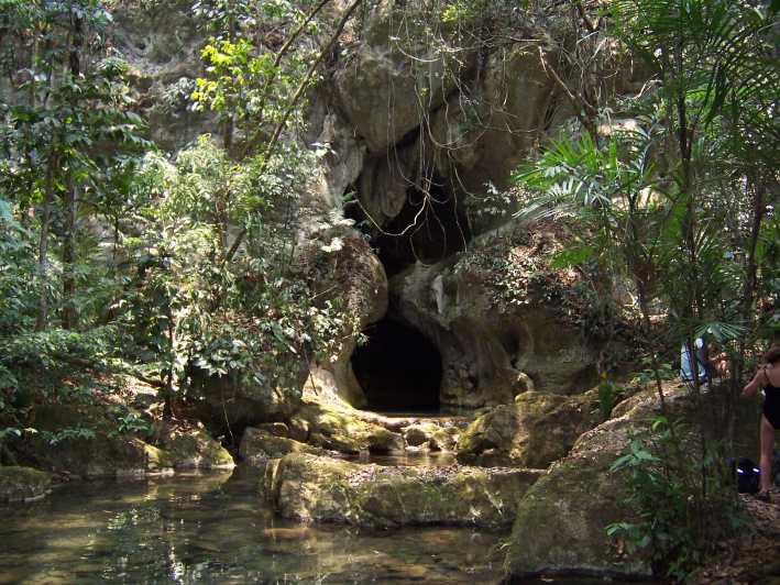 San Ignacio: tour de día completo a la cueva Actun Tunichil Muknal (ATM)