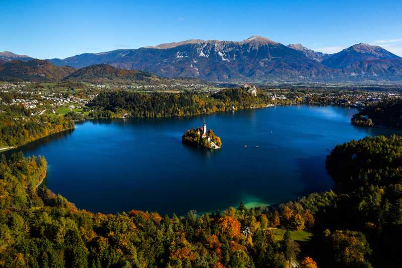 Liubliana: Excursión de un día a Postojna, Predjama y el lago Bled