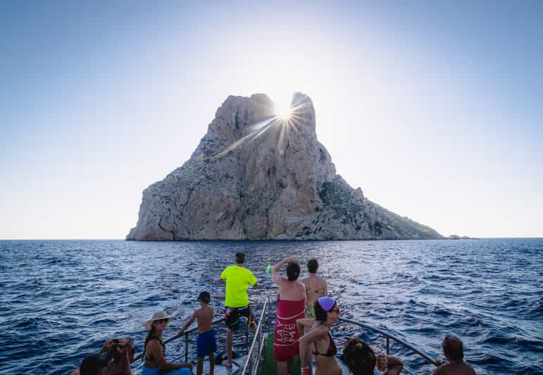 Desde San Antonio o Ibiza Descubre Es Vedrà y Formentera