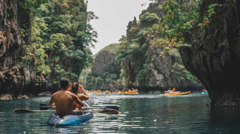 El Nido: Excursión en barco por las playas y lagunas ocultas D