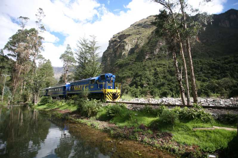 Ollantayambo: Tren de expedición de ida y vuelta a Aguas Calientes
