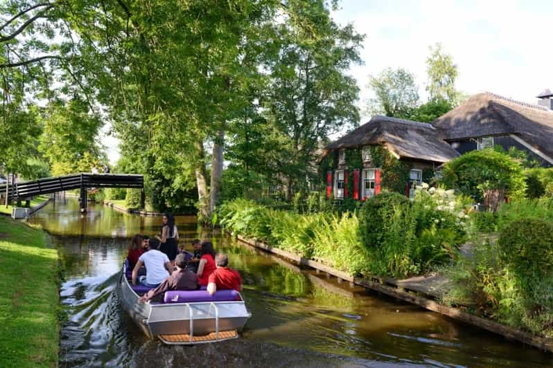 Desde Ámsterdam: Excursión Privada a Giethoorn