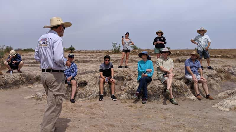 San Miguel: Visita al Yacimiento Arqueológico de Cañada de la Virgen