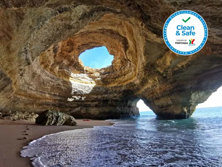 Algarve: experiencia en kayak al amanecer o al atardecer en la cueva marina de Benagil