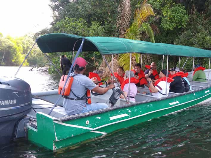 Ciudad de Panamá: Excursión Privada a la Isla de los Monos y la Aldea Embera