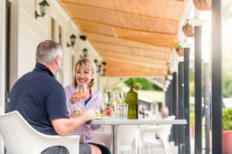 Crucero por Queen Charlotte Sound con almuerzo