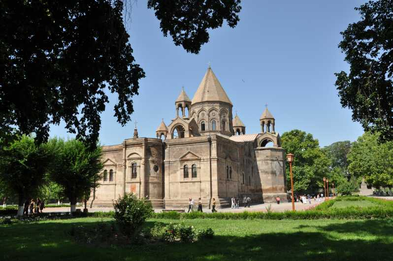 Excursión de un día: De Ereván a la Santa Echmiadzin