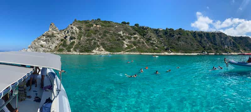 Tropea: Excursión en barco a Capo Vaticano con snorkel y una copa