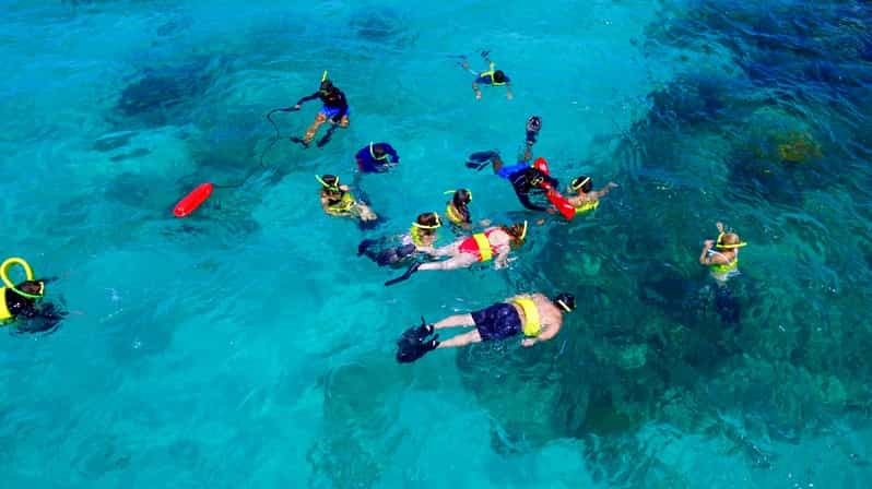 Fajardo: Crucero de snorkel por Cayo Icacos con tobogán y almuerzo