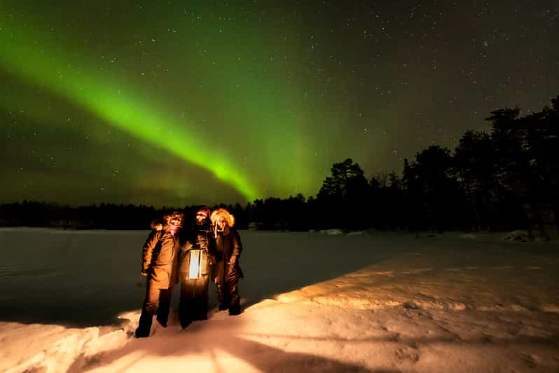 Levi: Excursión a la Aurora Boreal en monovolumen