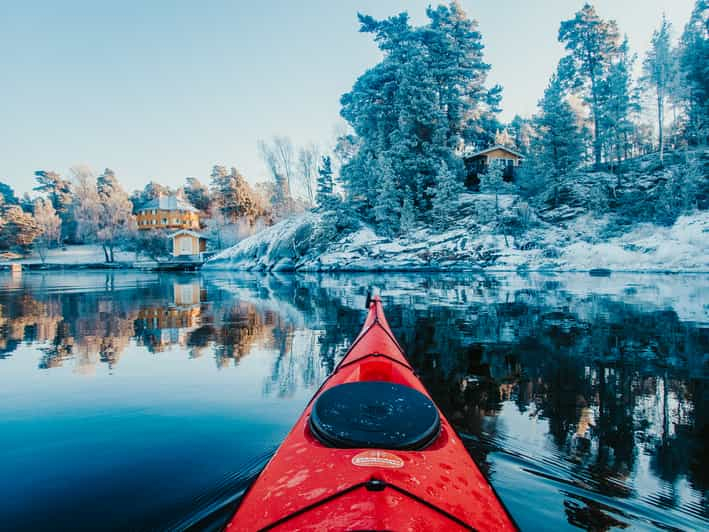 Estocolmo: Kayak de Invierno, Fika Sueco y Sauna Caliente