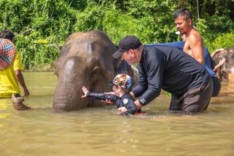 Desde Khao Lak: excursión de un día a Khao Sok con visita al campamento de elefantes