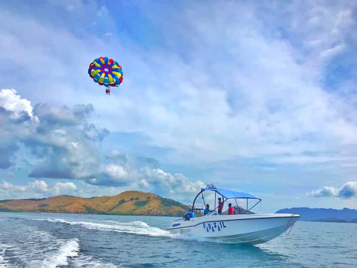 Coron: Experiencia Parasailing