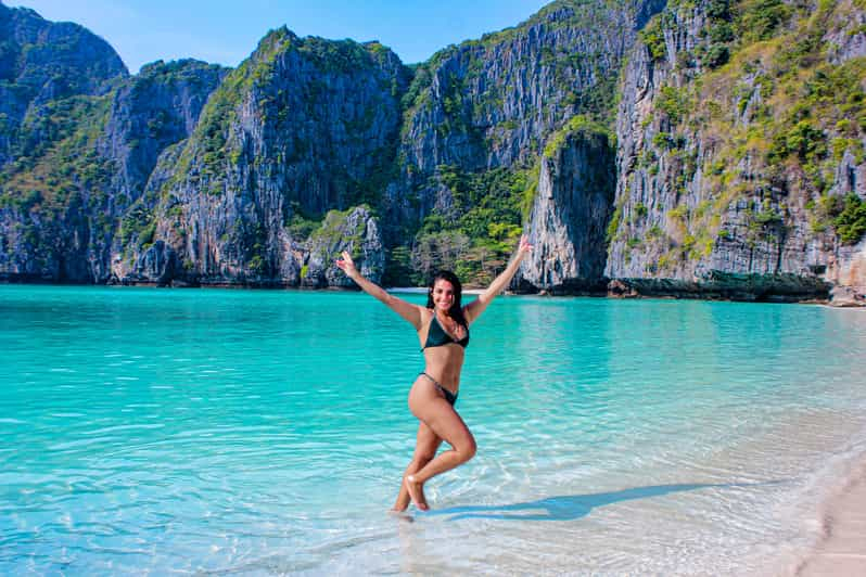 Islas Phi Phi y Bambú: Excursión de un día con almuerzo con vistas al mar