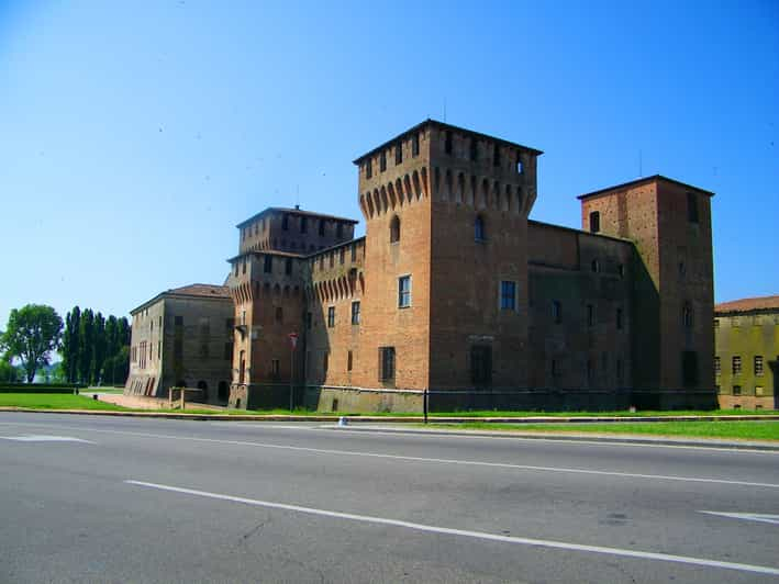 Mantua: Tour a pie por lo más destacado de la ciudad y sus monumentos