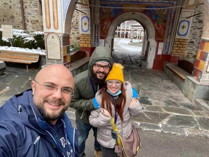 Desde Sofía: tour de un día del monasterio de Rila y Boyana