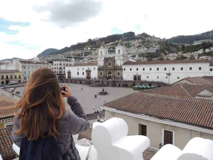 Quito: City Tour Privado y Visita al Museo Intiñam c/ Traslado