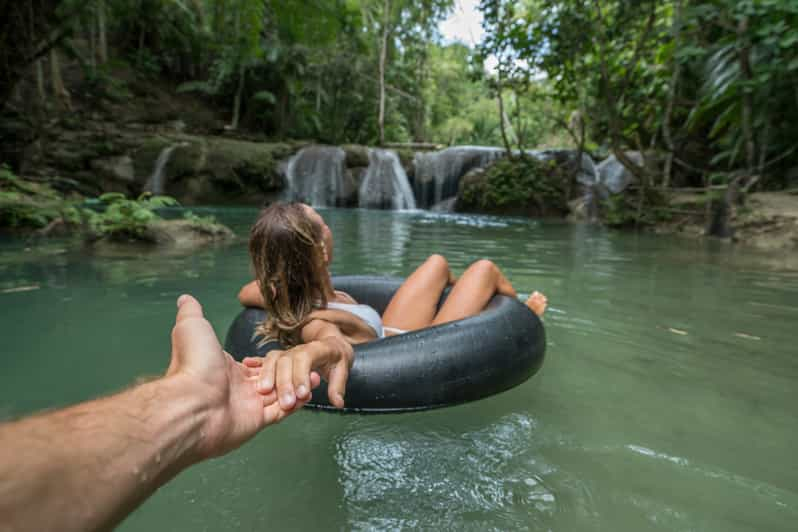 Tubing y Excursión a los Pueblos Indígenas Seviaka