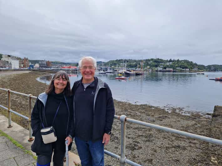 Oban: Tour a pie por la ciudad con cata de whisky