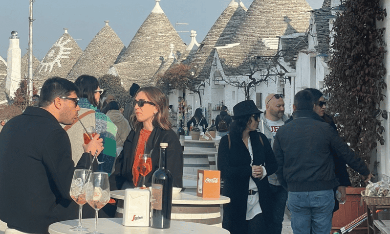 Alberobello: Visita a pie con degustación de comida y aperitivo