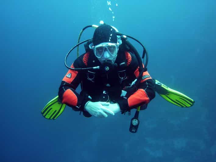 Buceo en Aci Castello