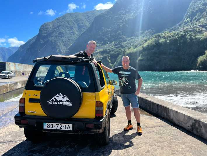 Madeira: Tour de día completo en Jeep con guía y servicio de recogida