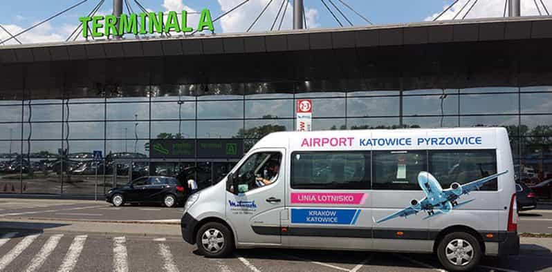 Katowice: Traslado en autobús entre el aeropuerto KTW y Katowice Sądowa