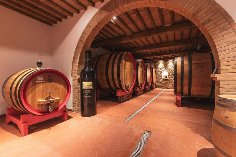 Montalcino: Cata de vinos Premium con almuerzo ligero y visita guiada