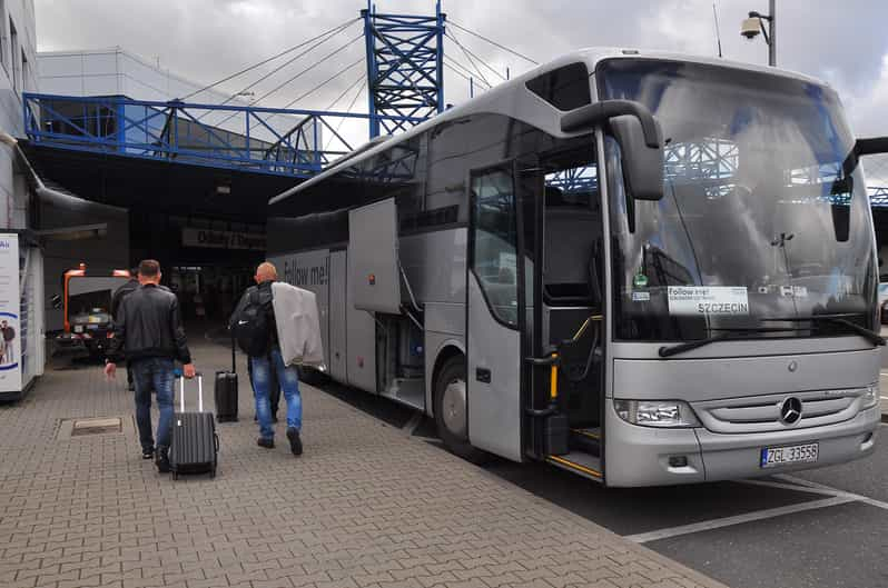 Aeropuerto de Szczecin (SZZ): Traslado en autobús a/desde Szczecin