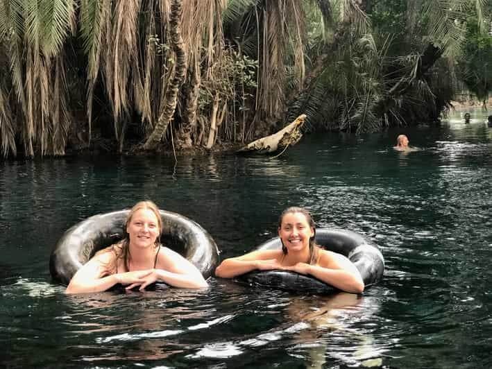 Moshi: Excursión de un día a las Termas de Chemka con comida y agua