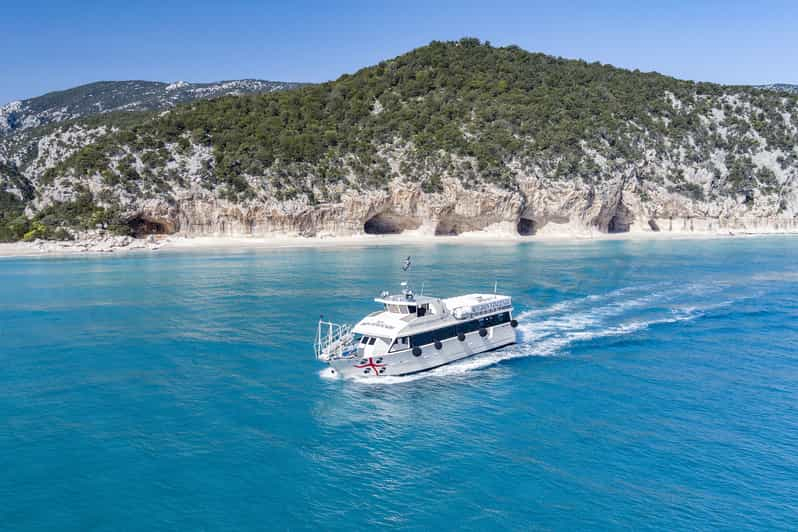 Cala Gonone: Barco de ida y vuelta a Cala Luna