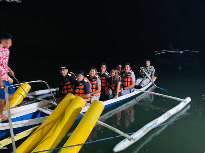 Puerto Princesa: avistamiento de luciérnagas en la jungla, paseo en barco y cena