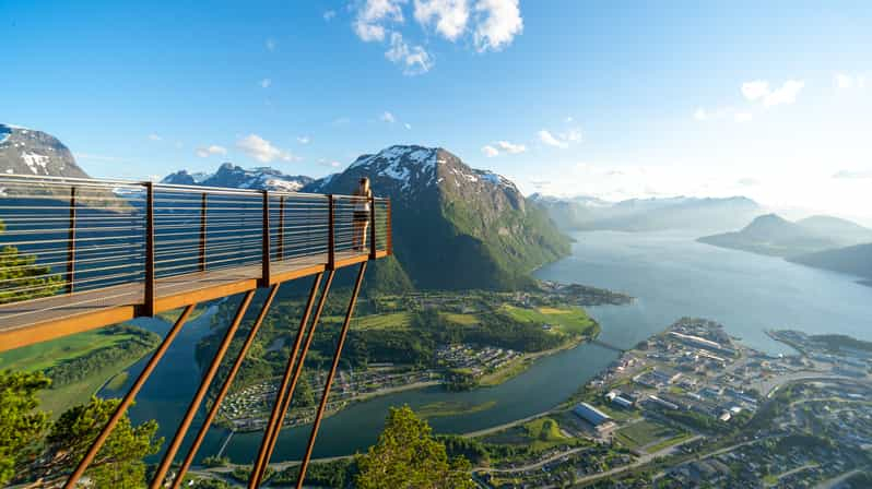 Åndalsnes: Teleférico y excursión guiada al mirador de Rampestreken