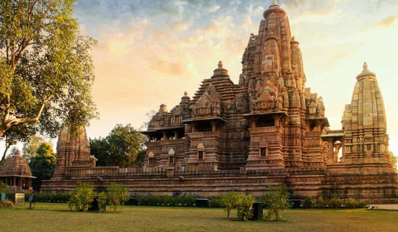 Desde Delhi: Excursión de 2 días a Orchha y Khajuraho