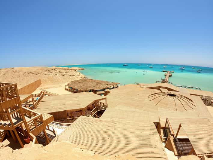 Hurghada: Royal Orange Bay con masaje, deportes acuáticos y almuerzo