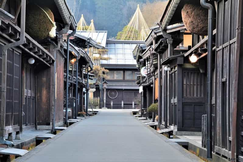 Desde Takayama: Excursión guiada de un día a Takayama y Shirakawa-go