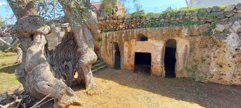 Excursión en e-Bike desde Monopoli al pueblo rocoso de San Andrés